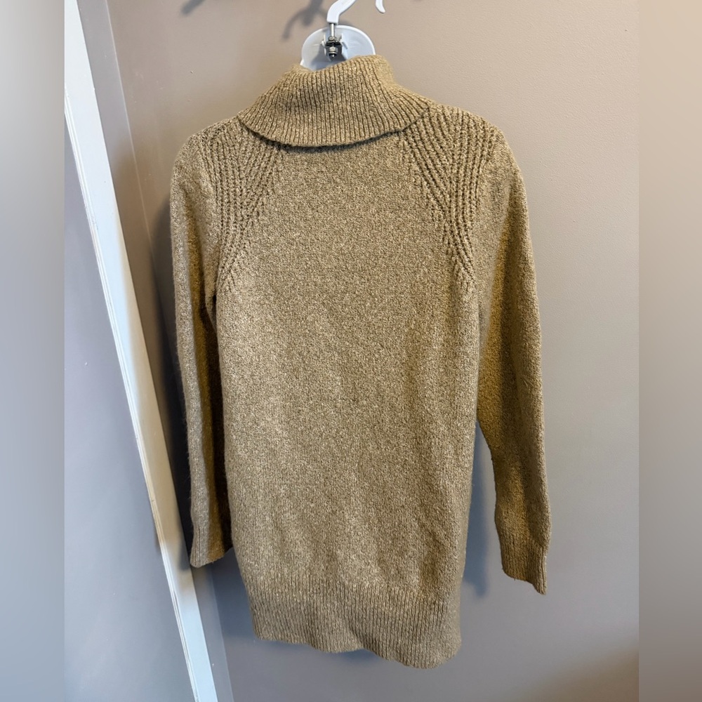 Roots Beige Chunky Knit Turtleneck Tunic Sweater Size M - Picture 2 of 7